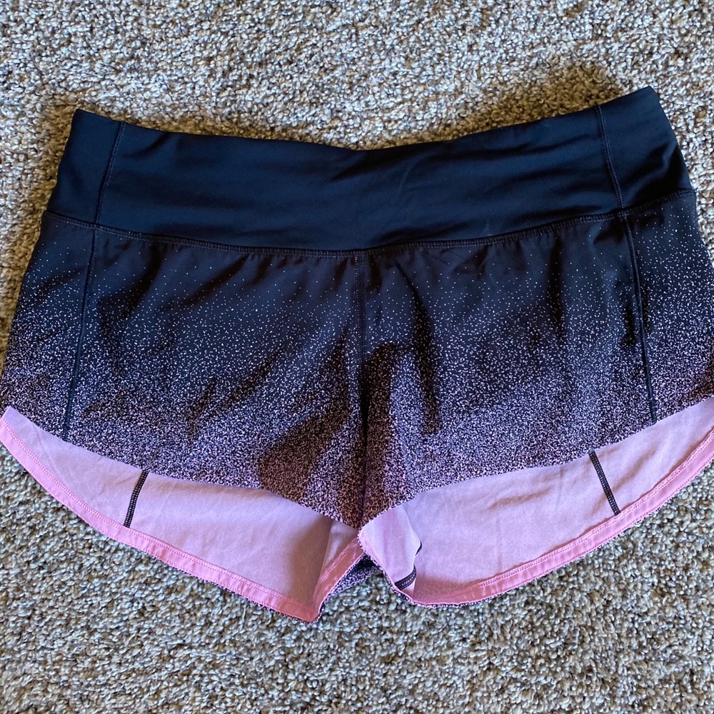 Lululemon Speed Up Shorts Size 6